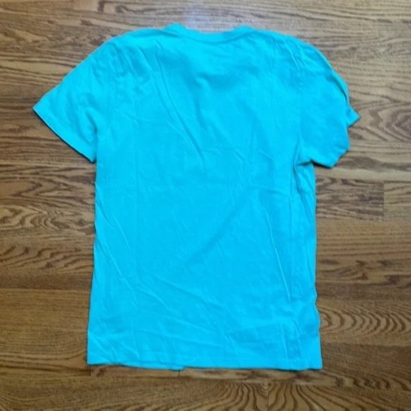 Urban Heritage Turquoise Tee - Size: M - Picture 5 of 5